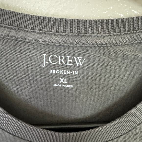 J.Crew Broken In Shirt SZ XL Gray Short Sleeve Crewneck Pullover Stretch Cotton - Picture 5 of 9